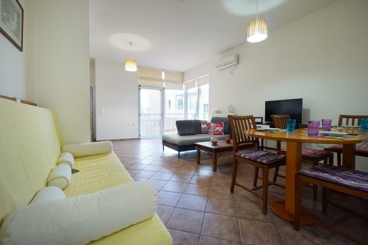 Sunny Apartment Daratsos Exterior photo